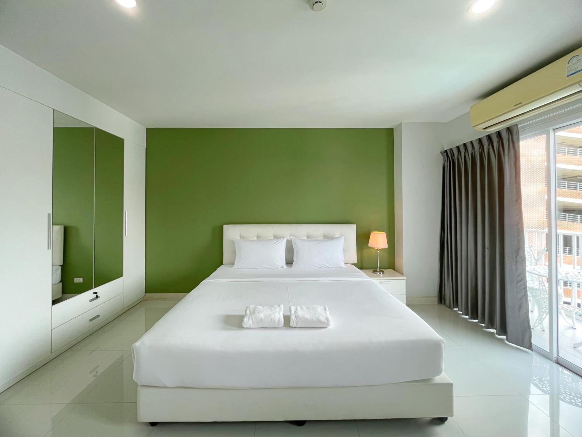 Baan Pattaya By Sabai Hotell Eksteriør bilde